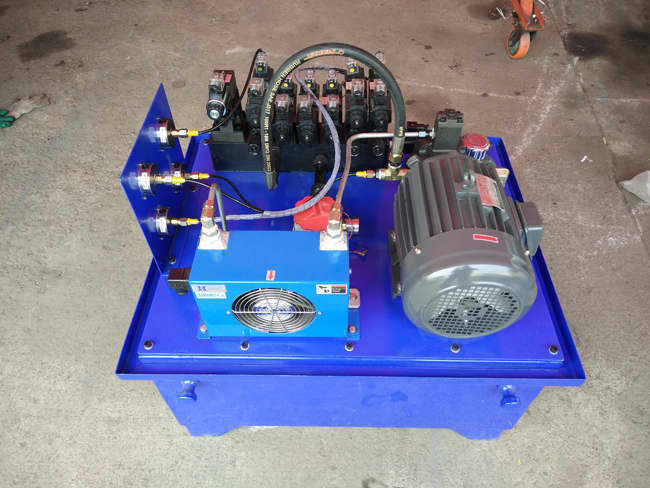 硫化(hua)機液壓系(xi)統