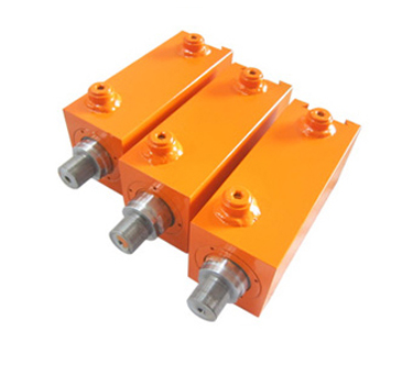 非(fei)标液壓油(yóu)缸