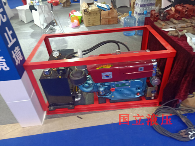 柴油(yóu)機應急液壓(ya)系統